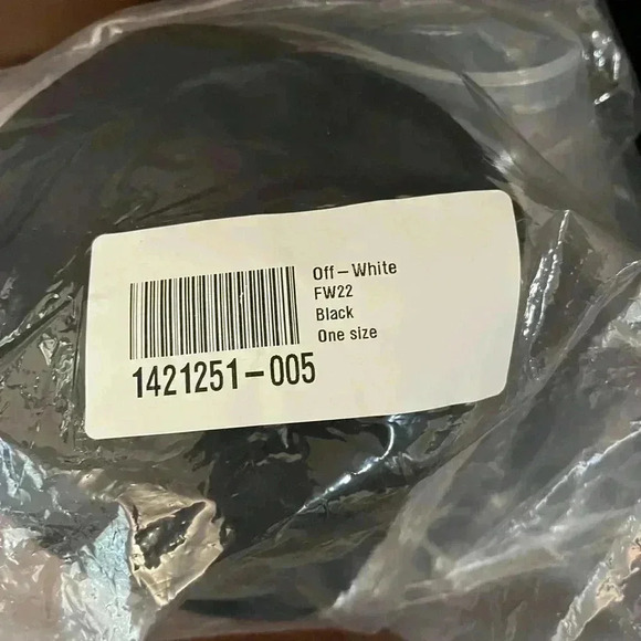 NWT OFF-WHITE Helvetica Bucket Hat Black White - Picture 6 of 7